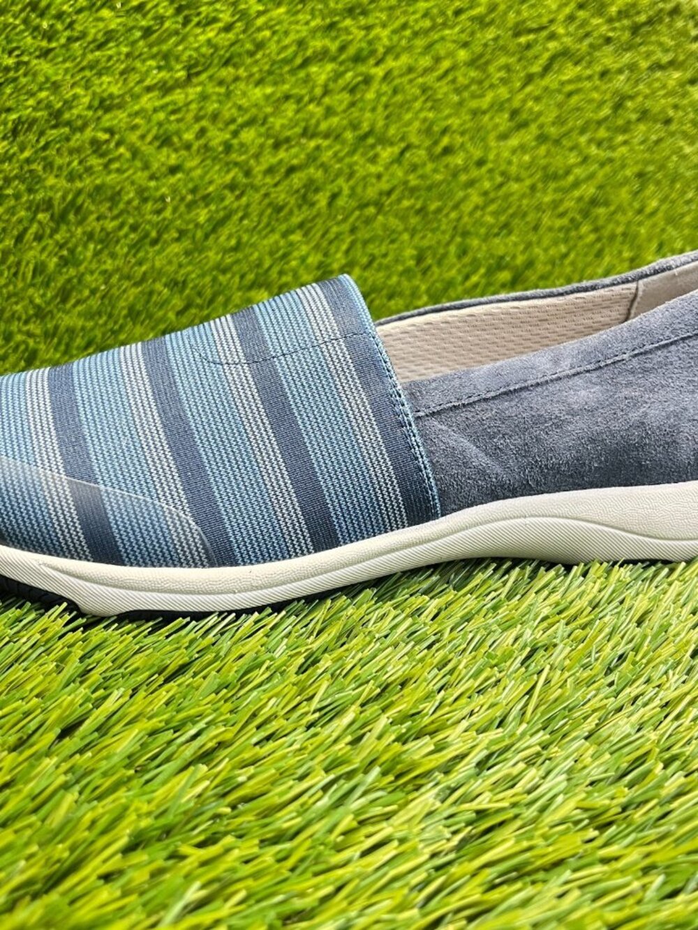 Dansko Harriet Womens Size 9.5 Blue Gray Casual Walking Comfort Slip-On Shoes - Picture 3 of 10